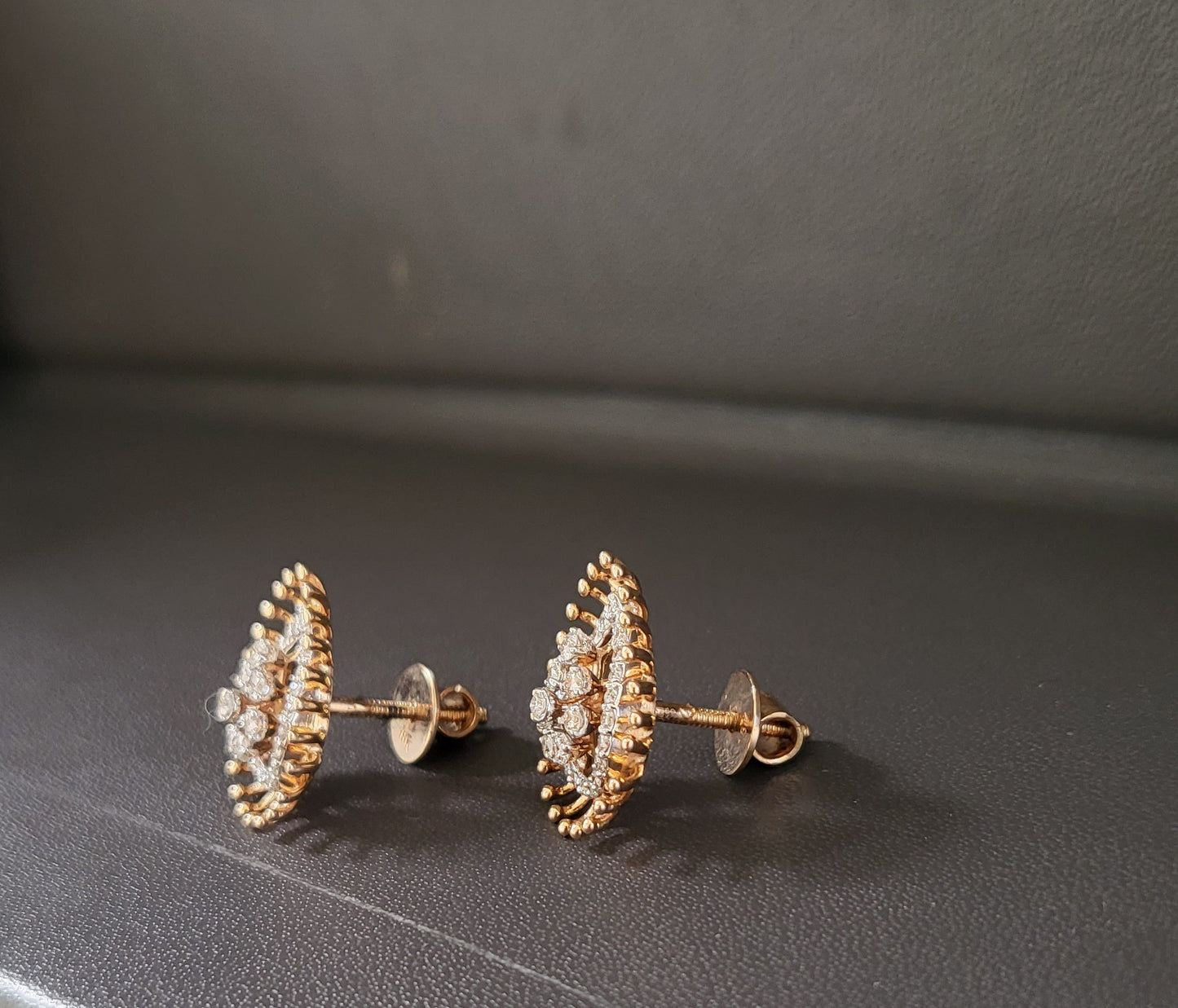 Ear ring 18kt ER00013