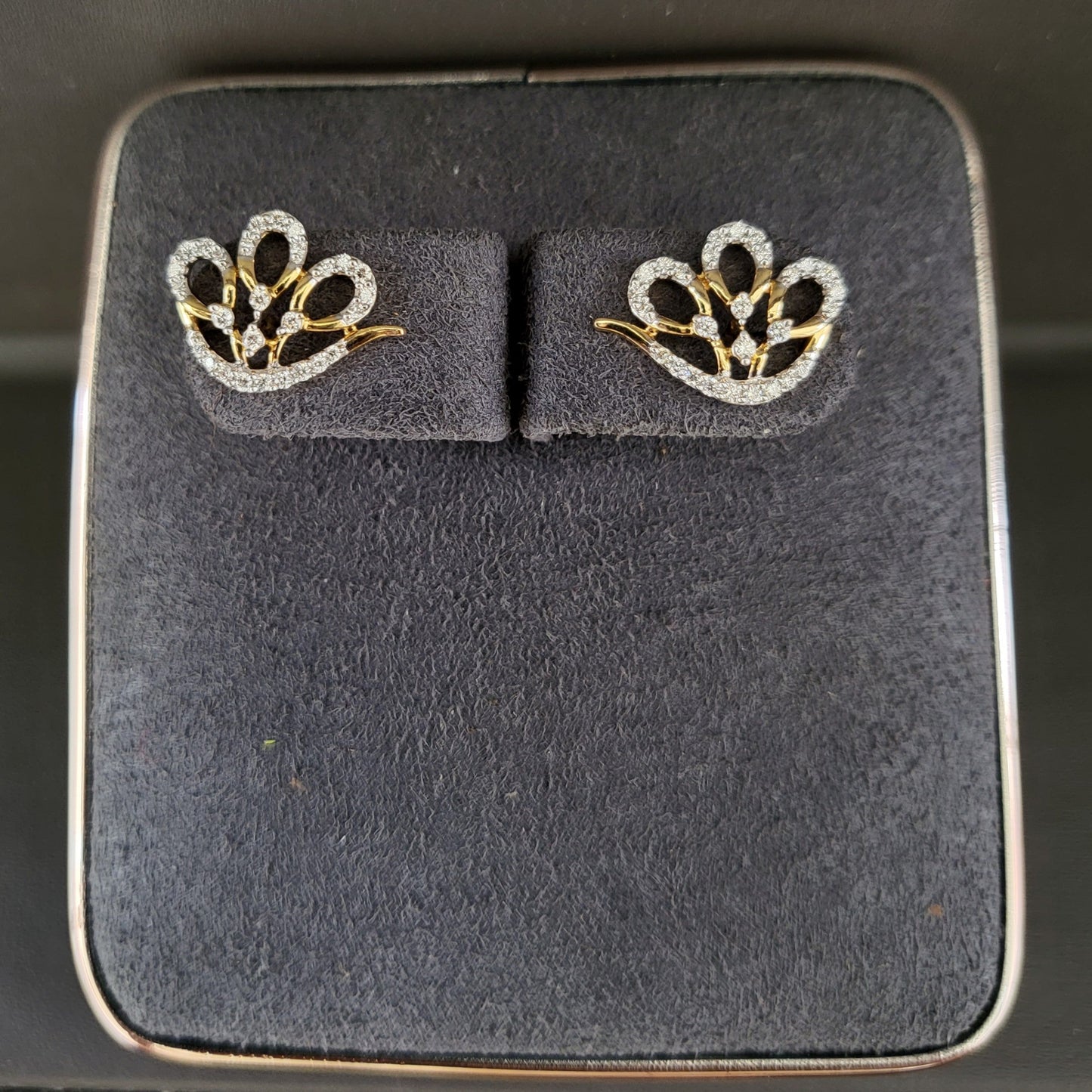 Ear ring 18kt ER00097