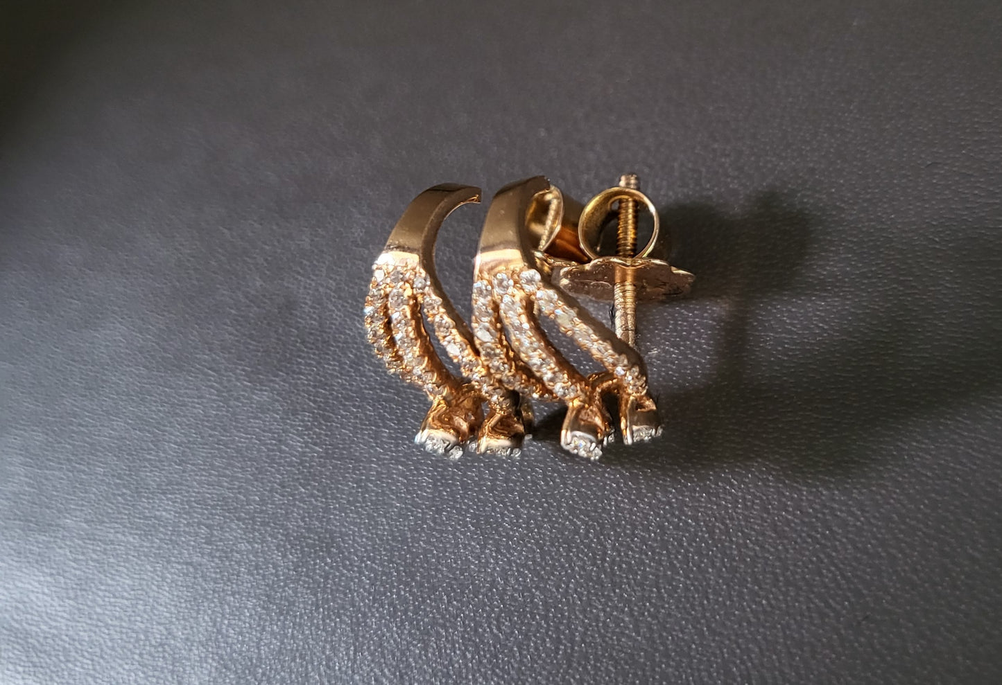 Ear ring 18kt ER00152