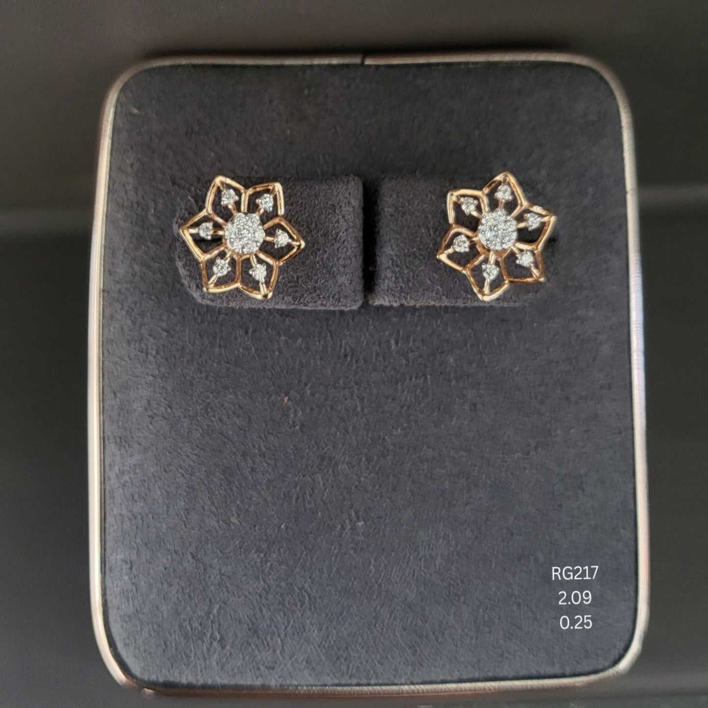 Ea ring 18kt ER00217