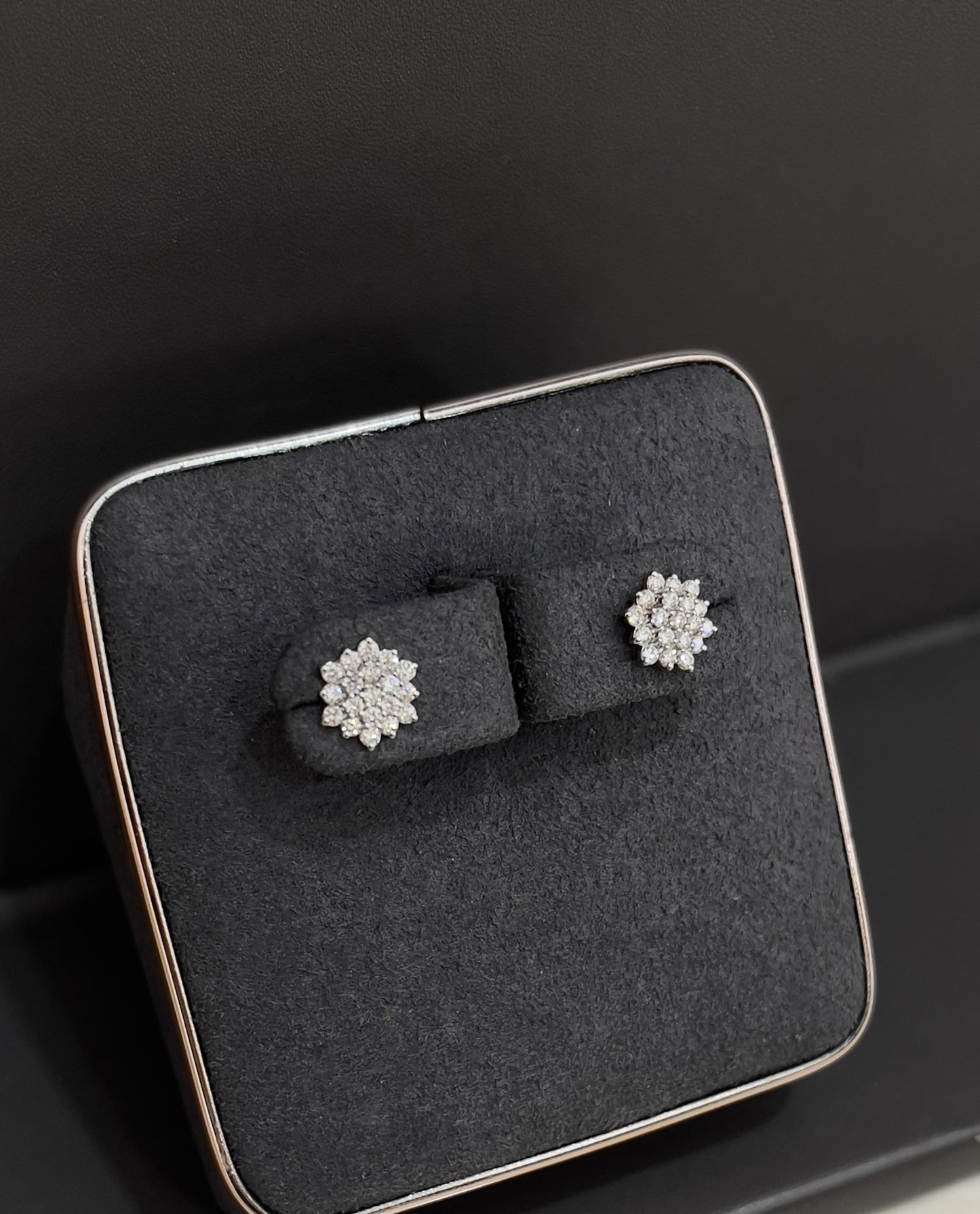 Ear ring 18kt ER00263