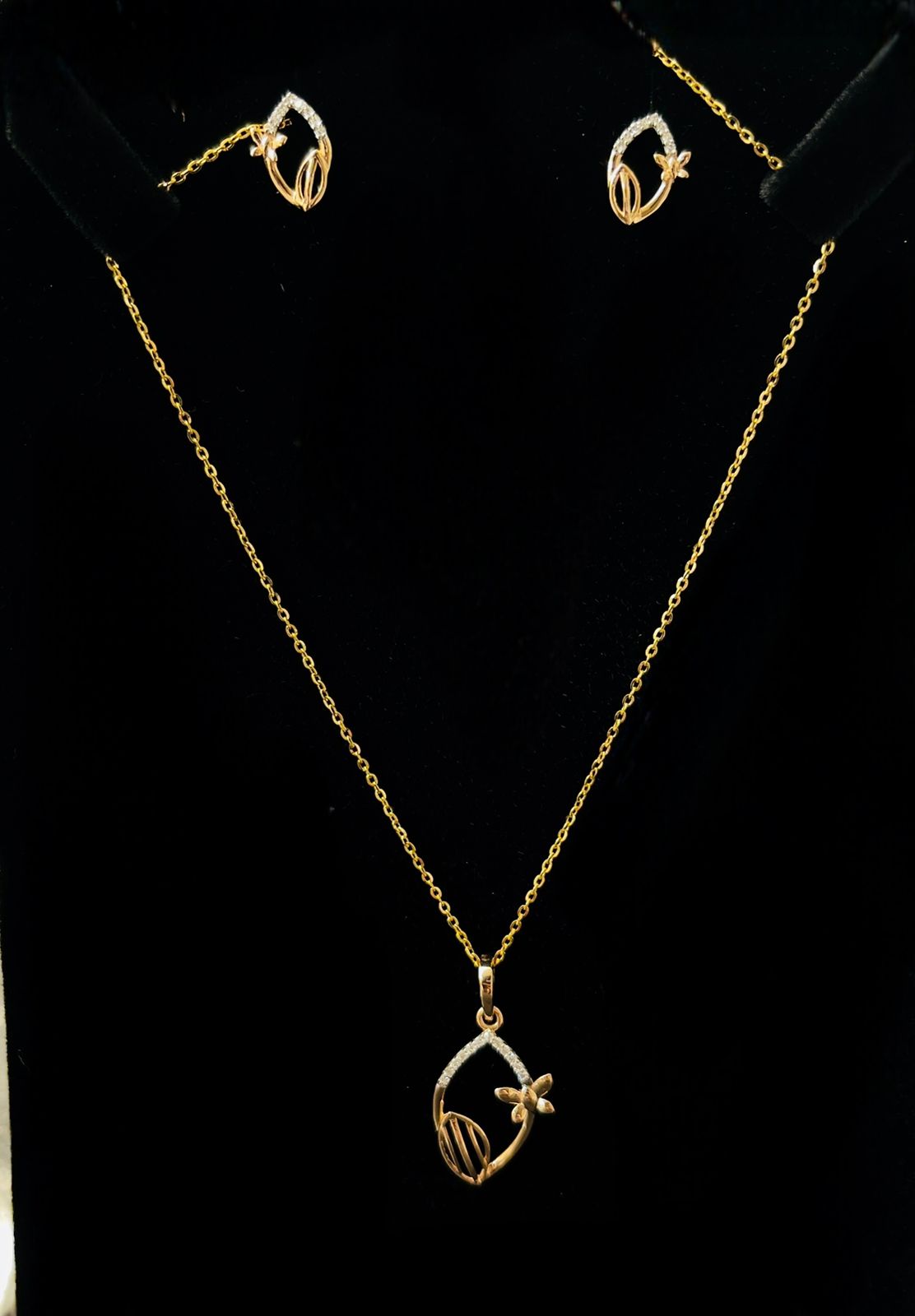 Pendant set 14kt PE00056 ER00196