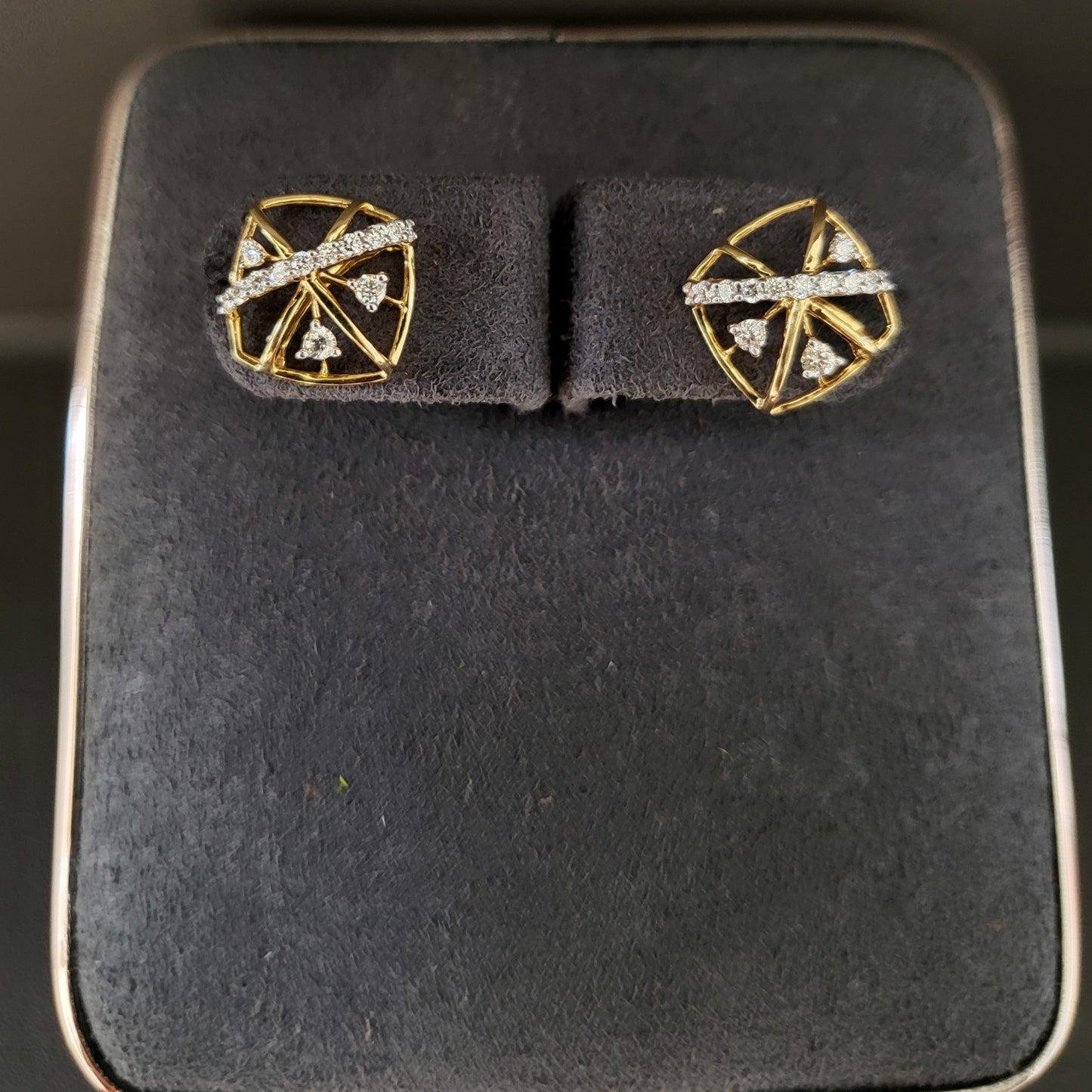 Ear ring 18kt ER00046
