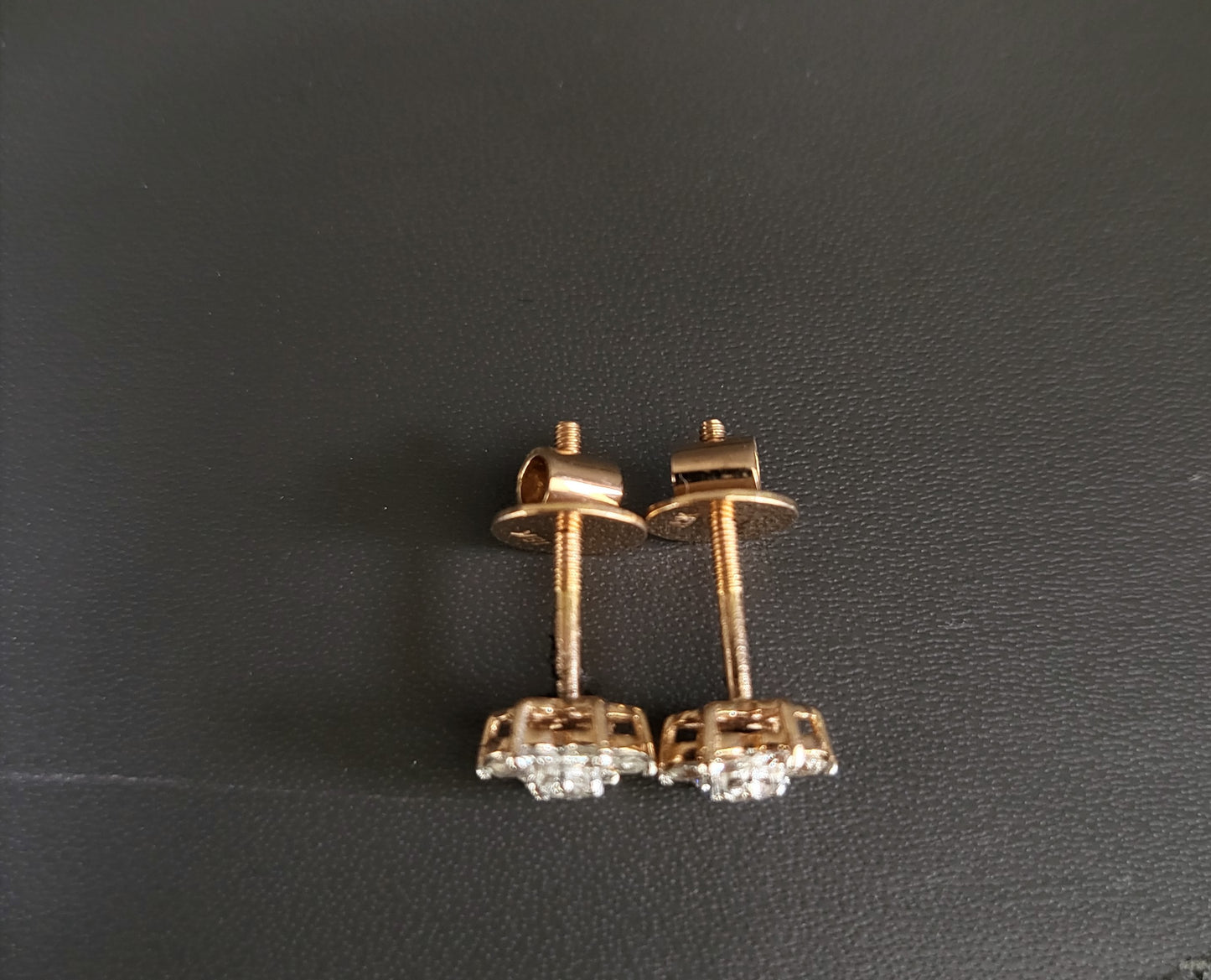 Ear ring 18kt ER00086