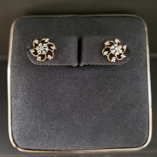 Ear ring 18kt ER00181