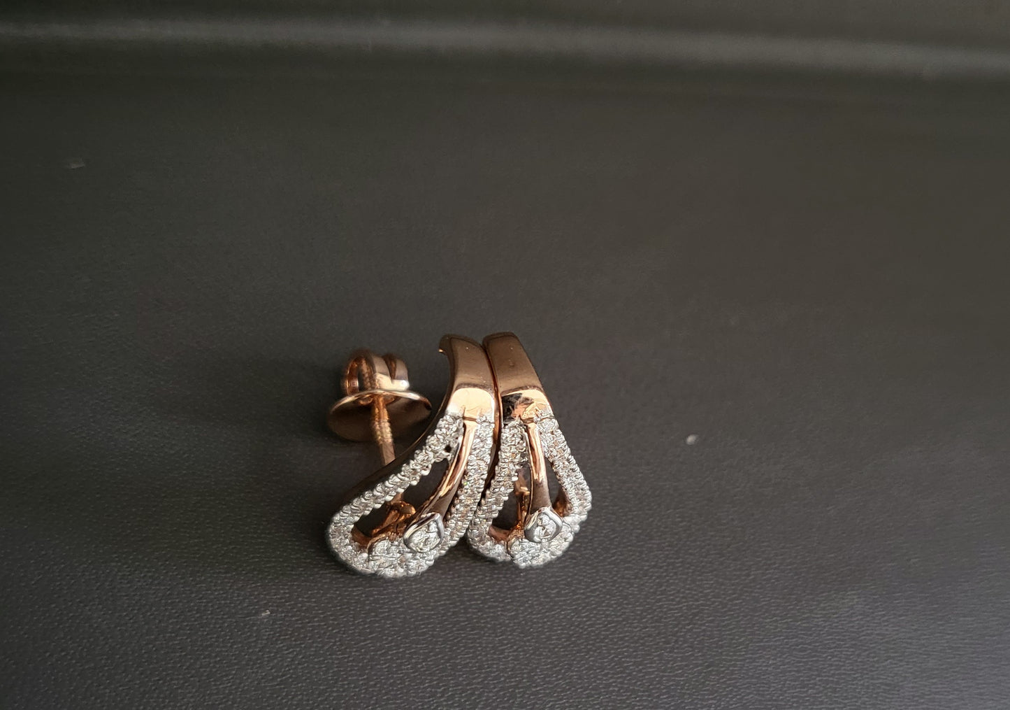 Ear ring 18kt ER00121