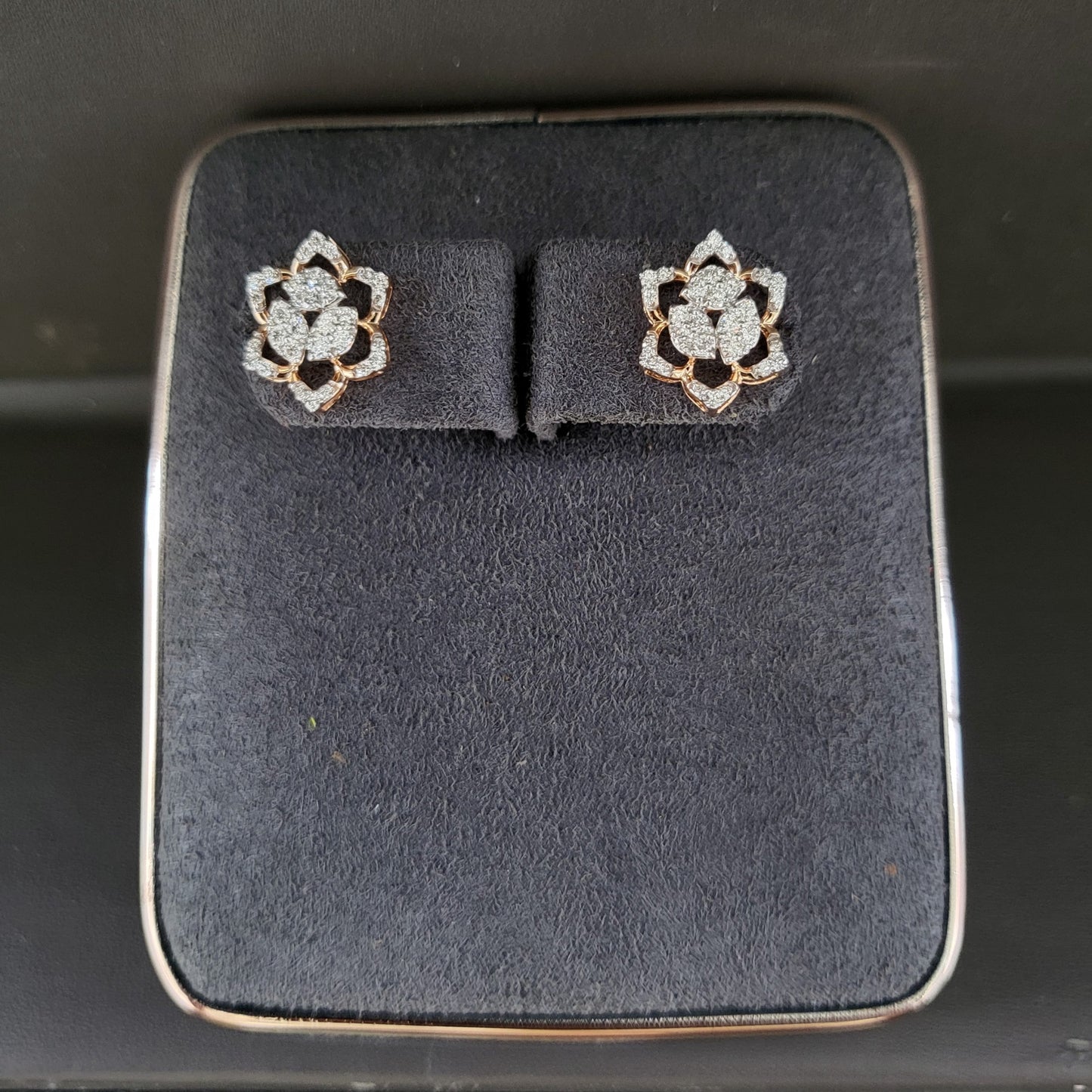 Ear ring 18kt ER00126