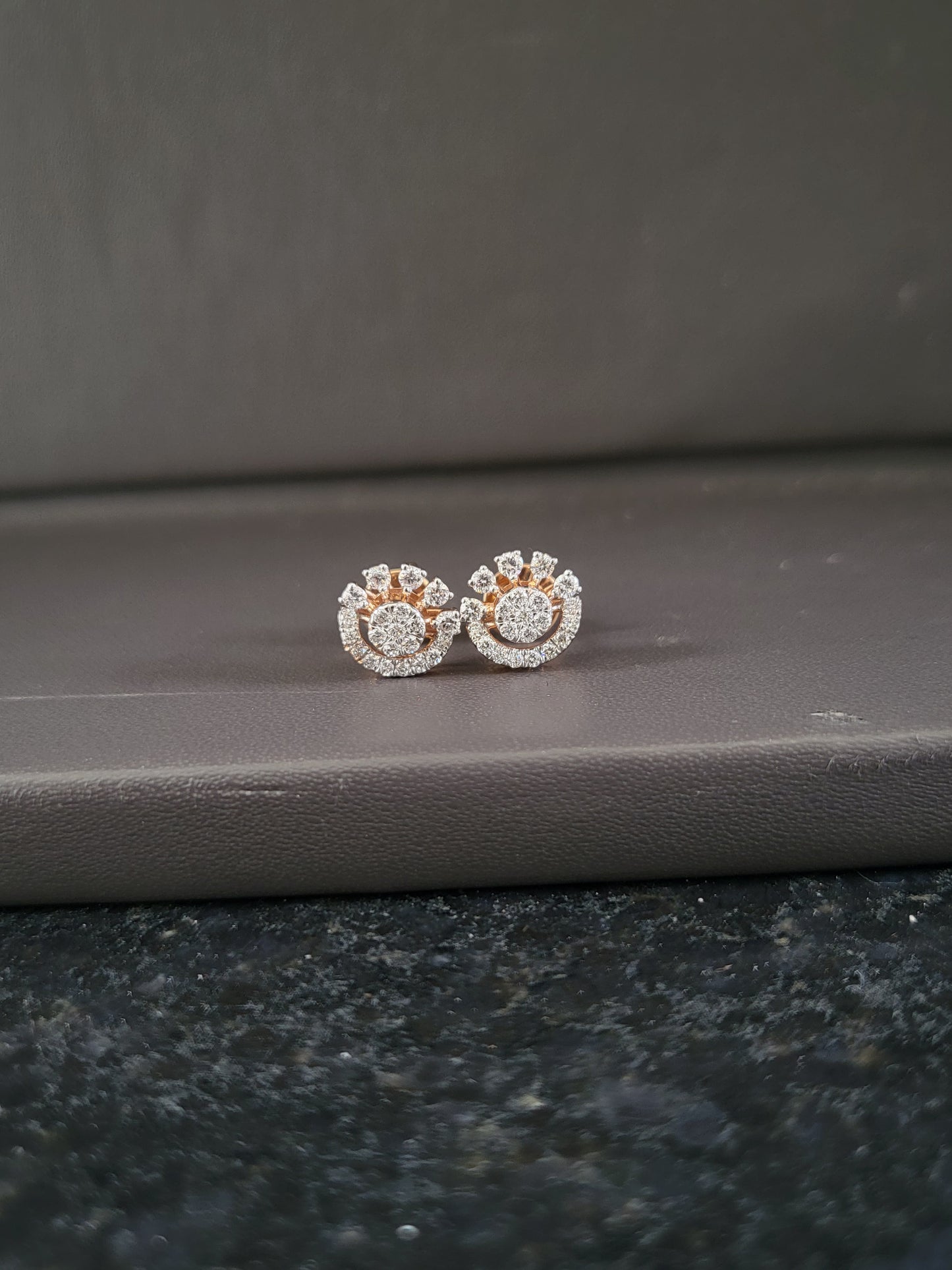 Ear ring 18kt ER00212