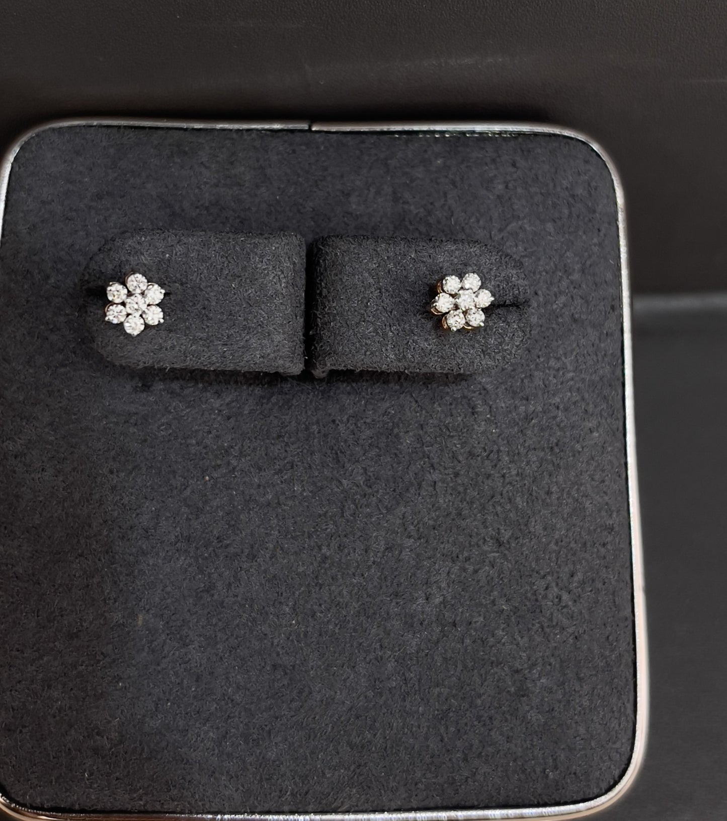 Ear ring 18kt ER00266