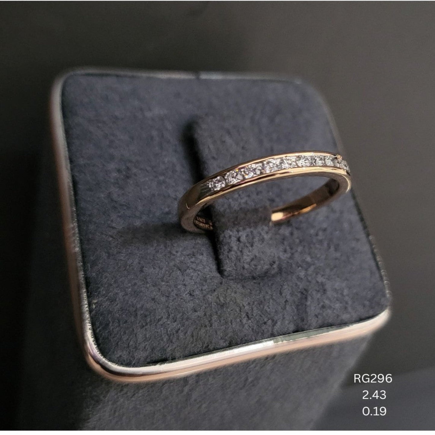 Ring 18kt RG00296