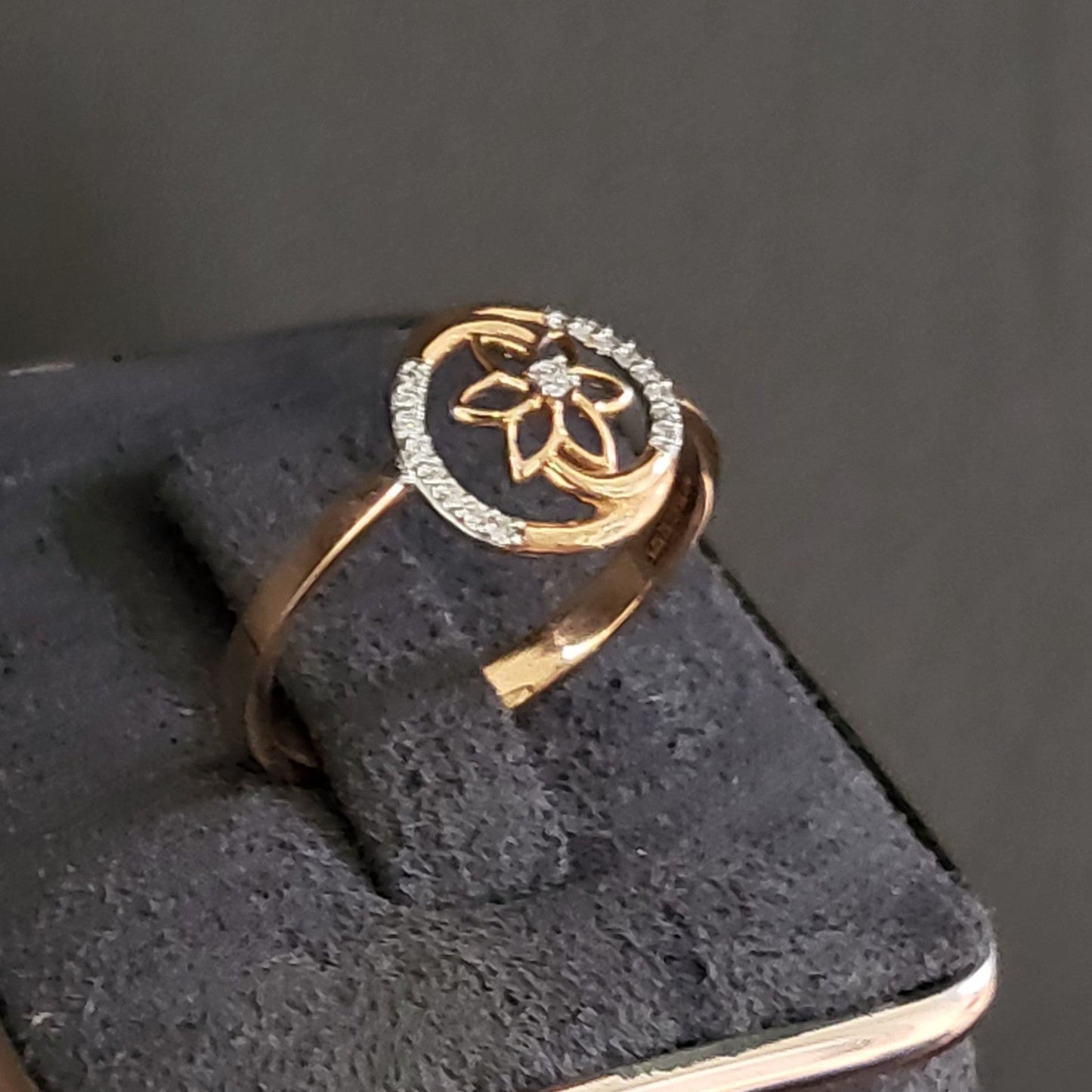 Ladies Ring 14K RG00261