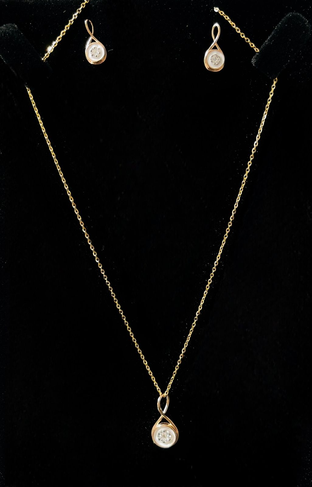 Pendant set 14kt PE00062 ER00202