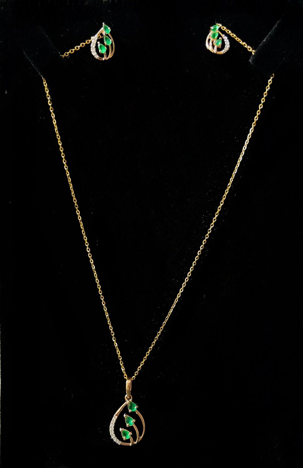 Pendant set 14kt PE00057 ER00197